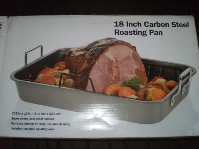 Cookware, Oven Baking Roasting Pans in Kitchen & Dining Wares in City of Toronto - Image 3