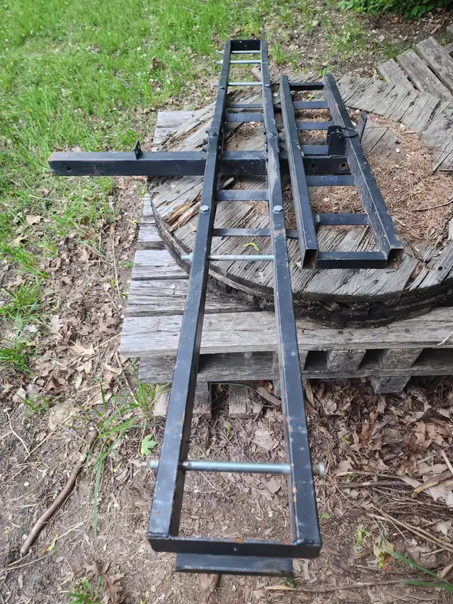 Motorcycle Trailer Hitch Carrier W Short And Long Loading  Ramp in Other in Windsor Region - Image 8