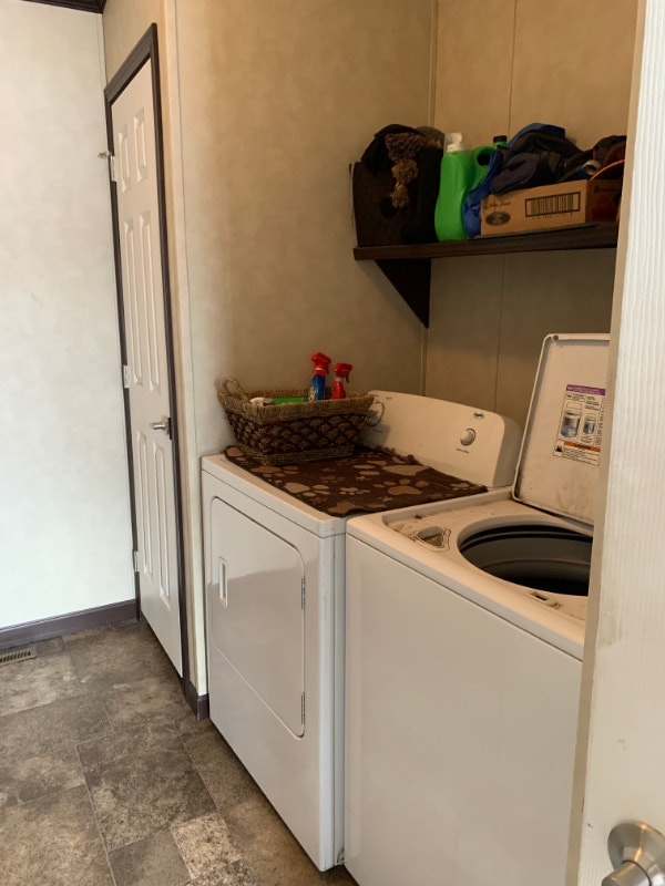 For sale 2015 Modular home to be moved 16' x 76' Houses for Sale