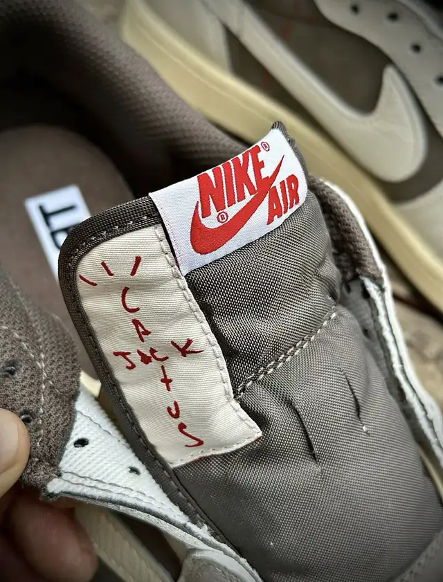 Jordan 1 Retro Low SP Travis Scott Black Phantom  in Men's Shoes in Mississauga / Peel Region - Image 8