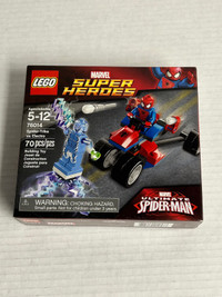 *New sealed box* Lego Marvel Spider-Trike vs Electro 76014