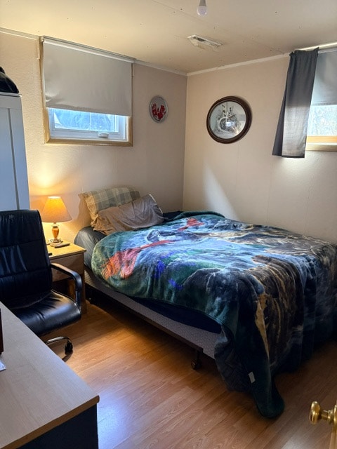Bachelor Basement Suite For Rent 4