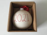 New Rae Dunn Collectable “2021” Large Christmas Ornament Bauble