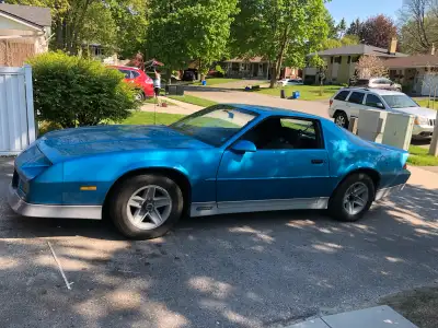 2.8 litre V6 camaro coupe Can be daily driver or solid rust free project car. Selling for my dad