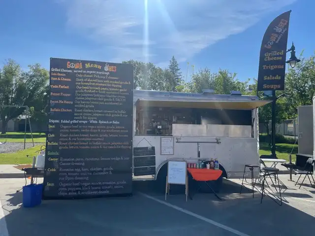 16 ft X8.5ft Food trailer.62863274727425123