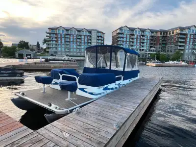 One Owner Since New • 90 HP Mercury • Trailer Included Cash Price: $27,900 CAD Trade Value: $29,500...