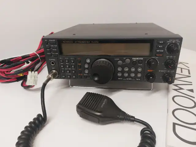 Kenwood TS-570DG HF Transceiver in General Electronics in Peterborough - Image 3