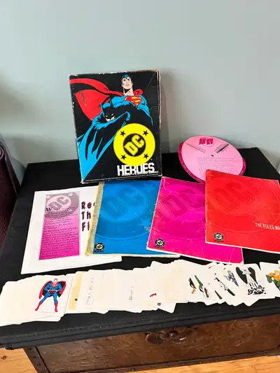 This is the second edition of the DC heroes board game released in 1989 it is not 100% complete. it...