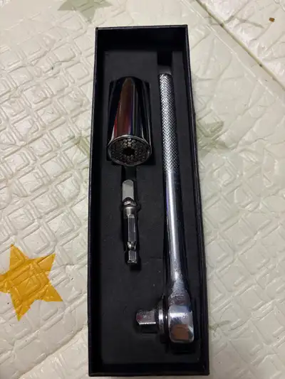 GearWrench Socket and Universal Socket Wrench Set, View more