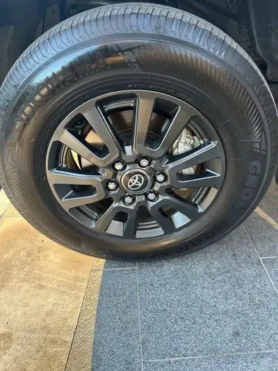Set of 4 Yokohama Geolandar X-CV all-season tires Size: 245/70R18 110H Premium quality tires in exce...