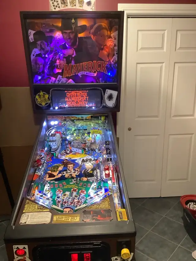 1994 Maverick Pinball  in Hobbies & Crafts in Barrie - Image 3