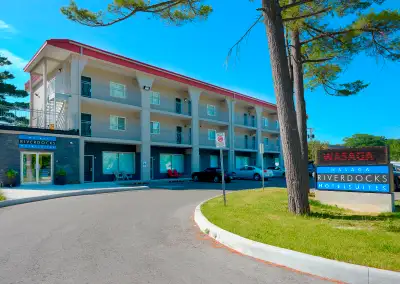 Monthly Rentals Short term Rental available. Steps to the beach # 2 located Wasaga Beach Ontario Ful...