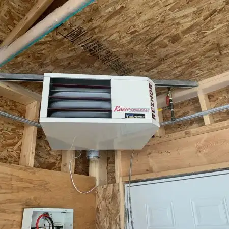 How's that Hotwater tank doing? Plumber/gasfitter here to help63654774785795121