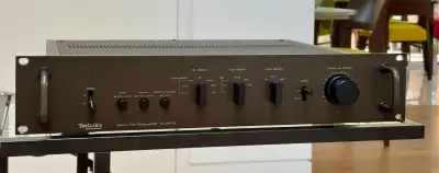 Technics SU-9070 preamplifier, View more