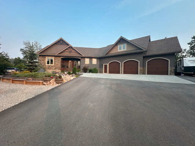 Spruce grove acreage in Houses for Sale in St. Albert