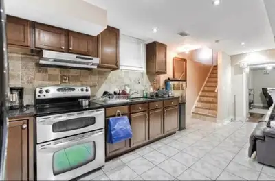 3 Bedroom Shared Basement for Rent in Brampton