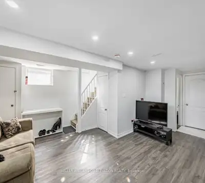 Looking for a clean and quiet space to call home?