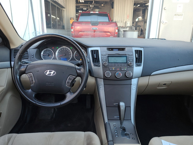 2009 Hyundai Sonata GL in Cars & Trucks in Winnipeg - Image 2