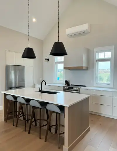 Beautiful three bedroom winterized cottage in Clinton, 6 minutes from Kensington and 20 minutes from...