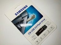 SAMSUNG-USB CLÉ/FLASH DRIVE AUDIO DATA-32GB 130MB/S (NEW) (C020)