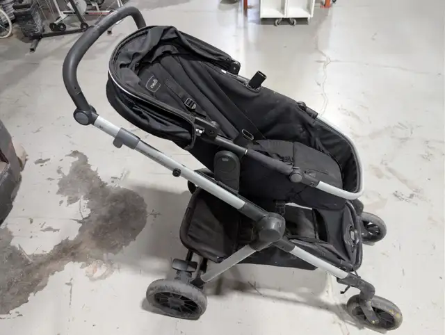 evenflo Expland Baby Stroller - USED - in Strollers, Carriers & Car Seats in City of Toronto - Image 5