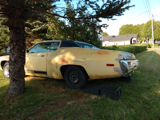 1973 Plymouth Roadrunner GTX 440 sunroof in Classic Cars in Sudbury - Image 4