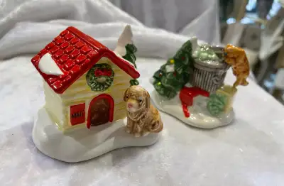 Snow Village - Dept. 56 Doghouse/Cat in Garbage Can. 2 piece set.
