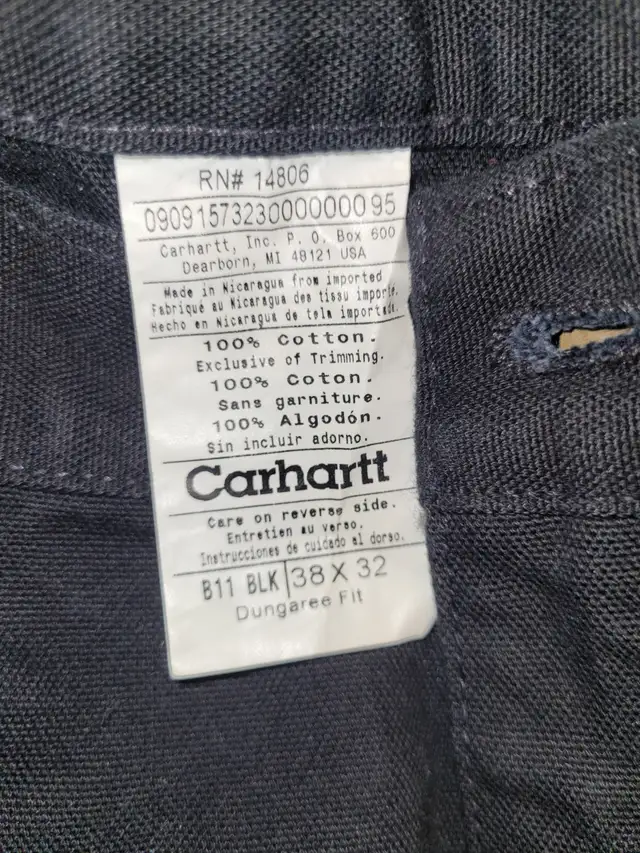 Carhartt R33 extreme Bib pants / new Carhartt B11 Dungaree pants in Men's in Red Deer - Image 9
