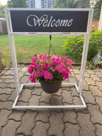 WELCOME SIGN PLANT STANDS 