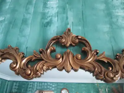 Old fashion mirror, View more