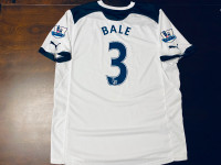 2010-2011 - Vintage Tottenham Soccer Jersey - Bale - Large