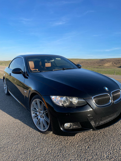 BMW 335i M-Sport Convertible (LOW kms)