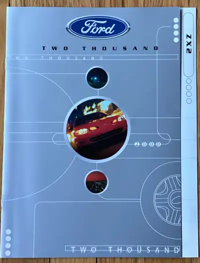 2000 FORD FOCUS BROCHURE FOR SALE THIS ENGLISH BROCHURE HAS 12 coloured pages Showing this 2 door co...