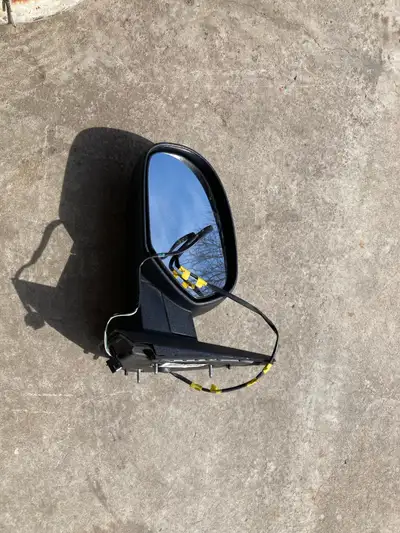 CHEV/GMC Power and Heated truck mirror. Drivers Side. 07-13. Silverado, sierra, suburban. Have the p...