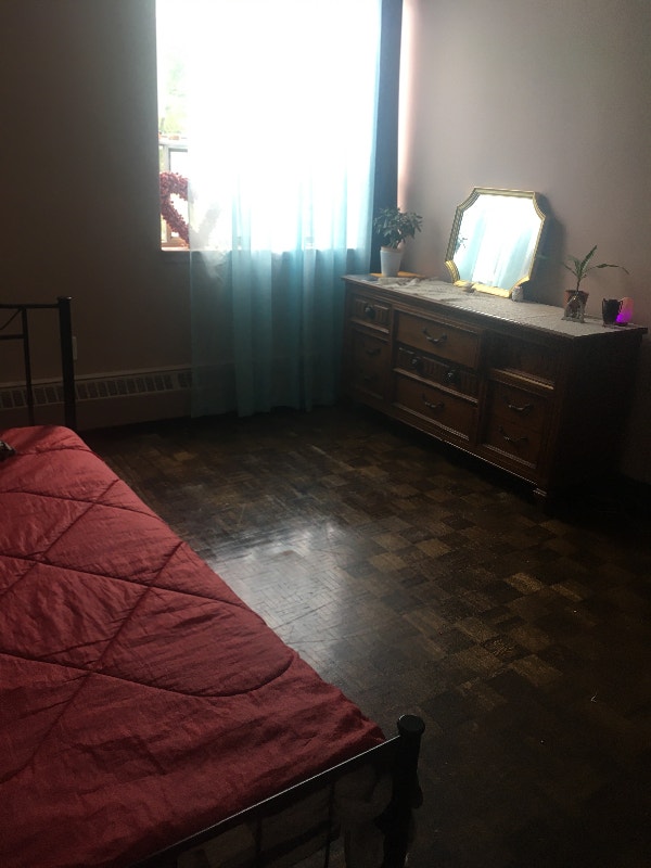 Toronto north york rental apartment room. Room Rentals & Roommates City of Toronto Kijiji