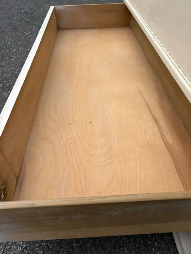 Cedar Trunk in Dressers & Wardrobes in Peterborough - Image 7