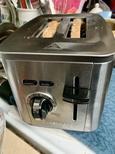 Cuisinart Toaster - toast / bagels (CPT-120), View more