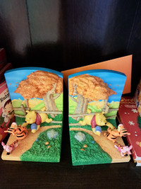 Winnie the pooh Book ends