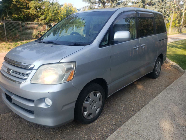 Toyota Noah in Cars & Trucks in Edmonton - Image 3