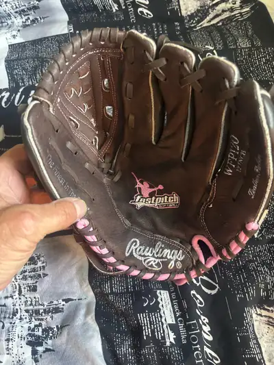 Rawlings WFP120 Softball Glove, View more