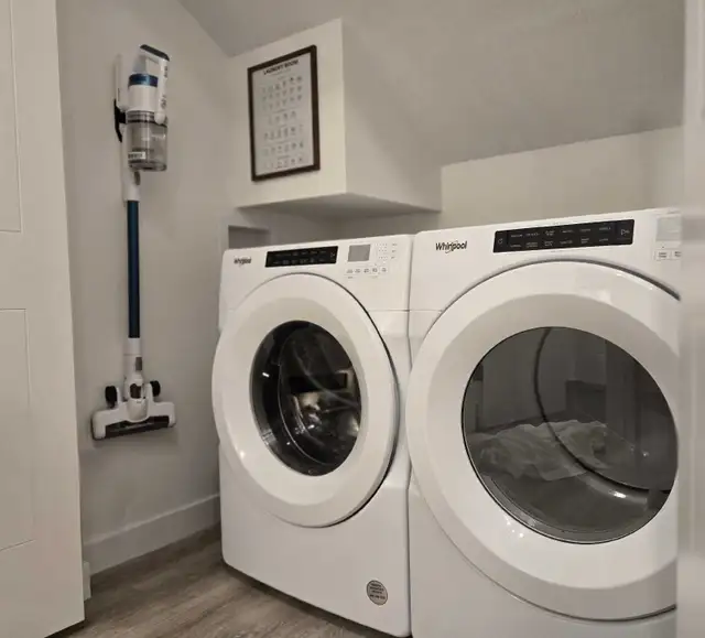 New luxury Canmore 2 bed vacation condo in Alberta in Canada - Image 8