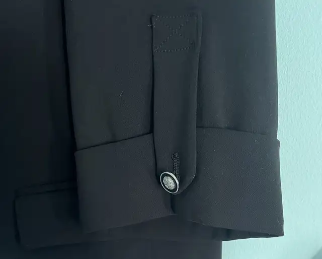 Zara Blazer  in Women's - Tops & Outerwear in City of Toronto - Image 5