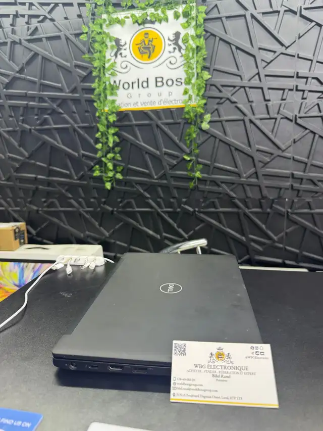 Dell Latitude 7290 Gen8- 256Gb in Laptops in Laval / North Shore - Image 3