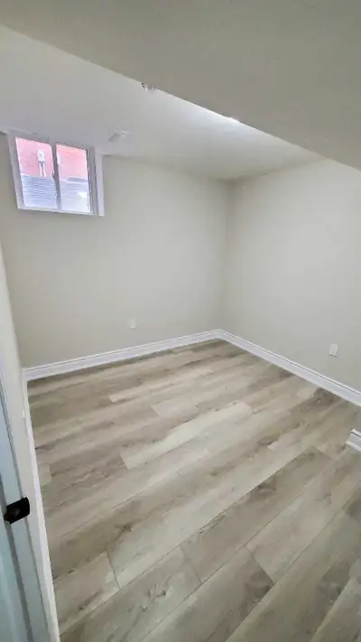 Private room near Gateway Terminal from JULY 1