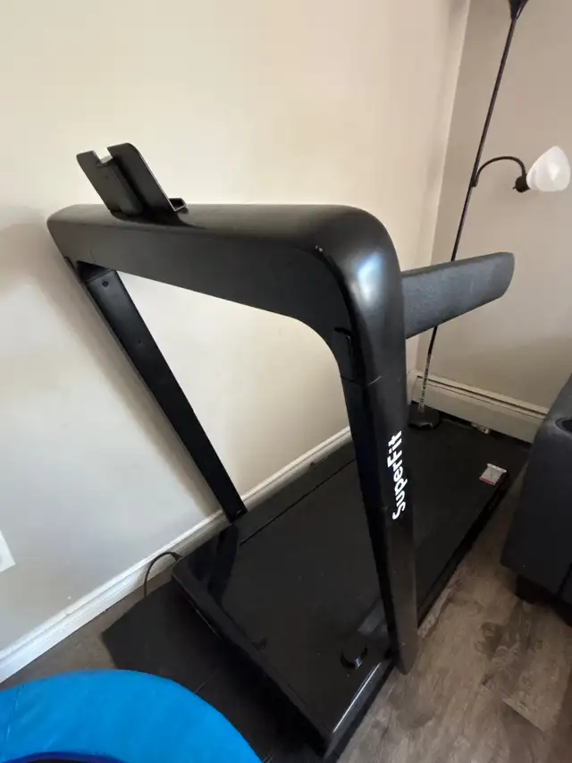 Treadmill Walking Pad in Exercise Equipment in Edmonton - Image 2