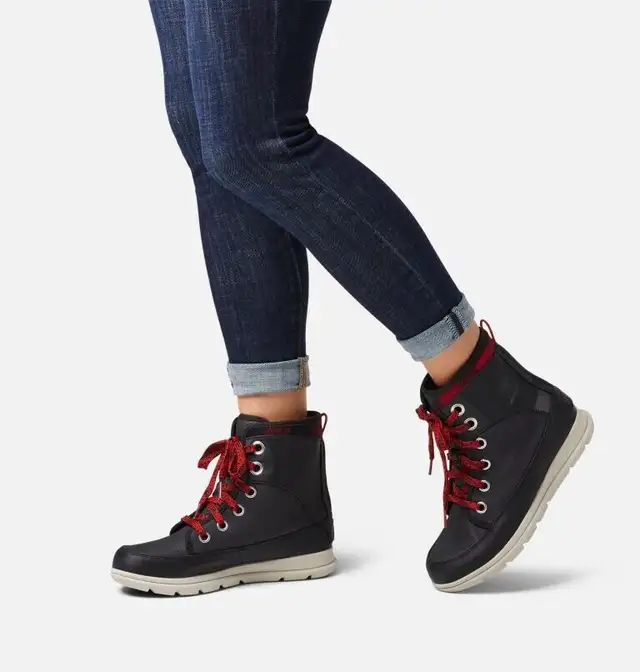 Brand new in box. Sorel waterproof boots in Women's - Shoes in Mississauga / Peel Region - Image 4