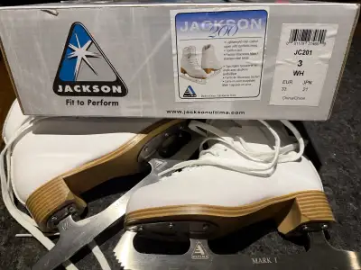 Jackson 200 Ice Skate Size 3 - Used, View more