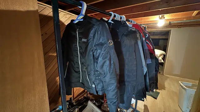 Ladies Icon Motorcycle Jacket Unused Mint Condition in Motorcycle Parts & Accessories in Edmonton - Image 10