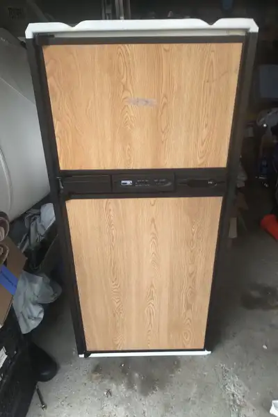 elling this Norcold temp adjustable RV fridge for cheap Fully functional, delivery/installation avai...
