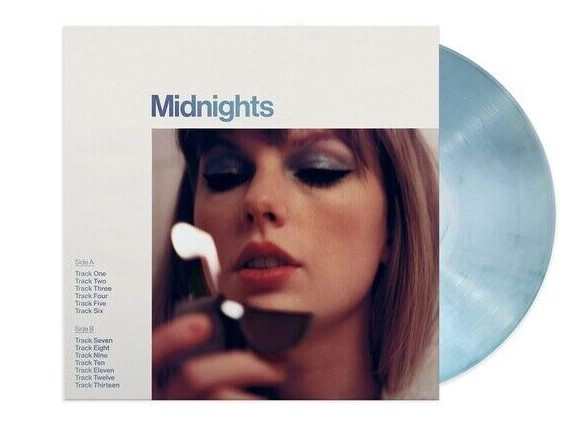 TAYLOR SWIFT "Midnights" CD RARE Moonstone Blue edition ONLY $20 in CDs, DVDs & Blu-ray in Kingston - Image 2